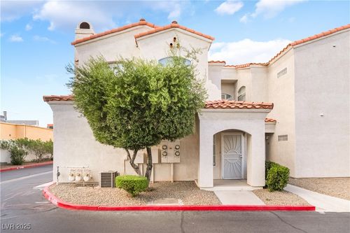 unit-202-1620 Davilla St, Las Vegas, NV, 89146-0892 | Card Image