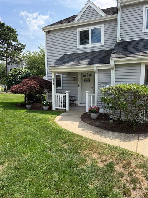 22-22 Westcliff Dr, Plymouth, MA, 02360-1475 | Card Image