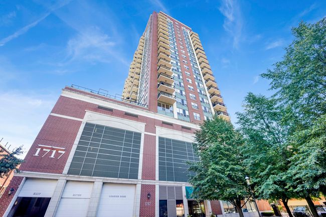 APT-905 - 1717 S Prairie Ave, Condo with 3 bedrooms, 2 bathrooms and 1 parking in CHICAGO IL | Image 36