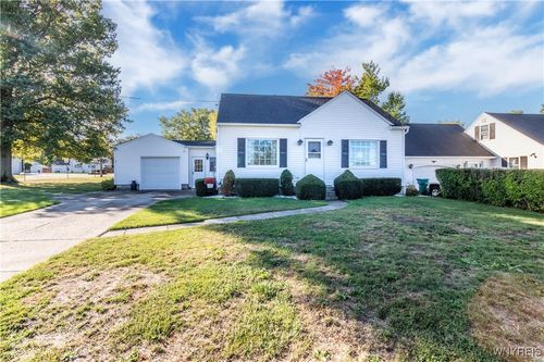 3827 Sowles Rd, Hamburg, NY, 14075-2308 | Card Image