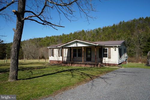 1727 Big Stony Rd, SUGAR GROVE, WV, 26815-5041 | Card Image