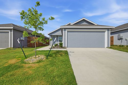 205 Poplar Pl, Wilmer, TX, 75172-1447 | Card Image