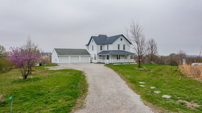 5825 G24 Hwy, Home with 7 bedrooms, 4 bathrooms and null parking in Carlisle IA | Image 31