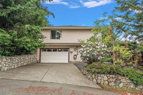a-6599 Central Saanich Rd, Central Saanich, BC, V8Z5V1 | Card Image
