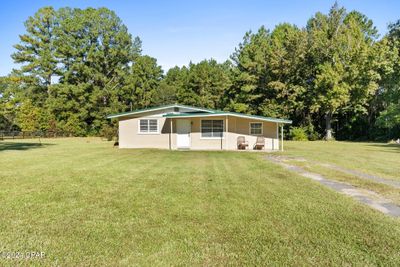 3512 Roche Avenue, House other with 3 bedrooms, 1 bathrooms and null parking in Vernon FL | Image 1