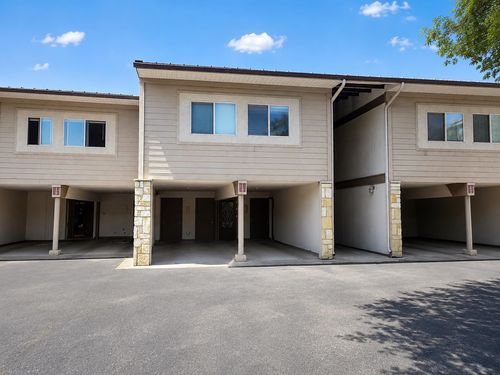 300 Out Yonder, Horseshoe Bay, TX, 78657-6087 | Card Image