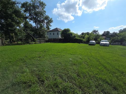 701 Mansfield St, Houston, TX, 77091-4219 | Card Image