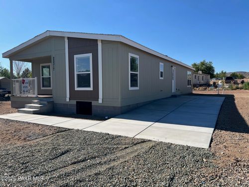 25317 N Lakeside Dr, Paulden, AZ, 86334-2903 | Card Image