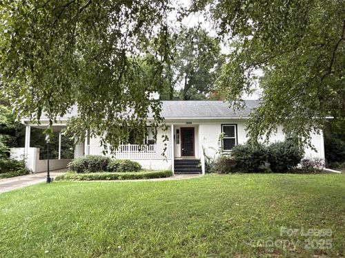 1600 Paddock Cir, Charlotte, NC, 28209-2450 | Card Image