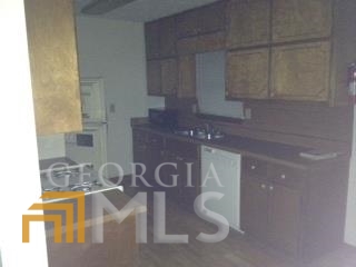 Residential Lease in Stockbridge 5