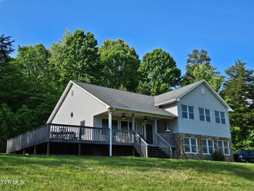 416 Harrington Hollow Rd, Bluff City, TN, 37618-2018 | Card Image