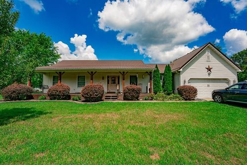 384 Savilla Dr, Waverly, OH, 45690-8805 | Card Image