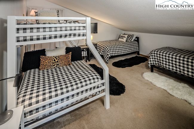 UNIT-10 - 1499 Sugar Mountain Dr, Condo with 3 bedrooms, 3 bathrooms and null parking in Sugar Mountain NC | Image 16
