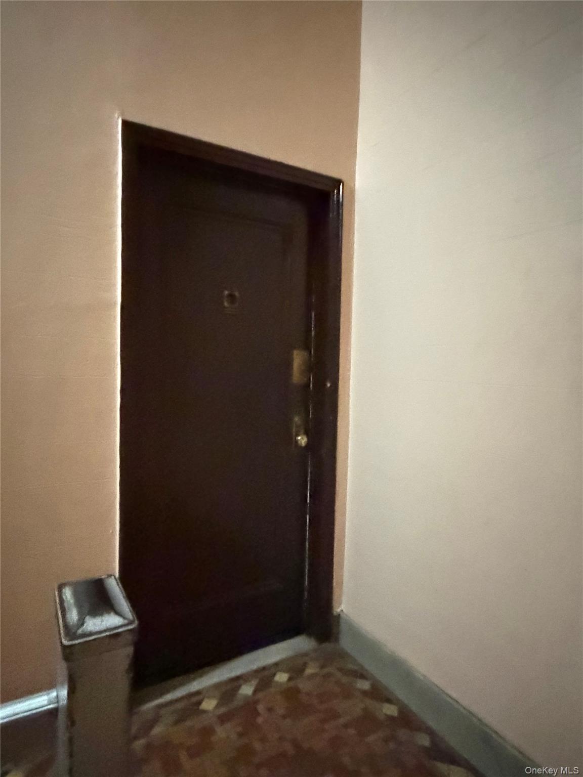 Commercial Sale in New York 5