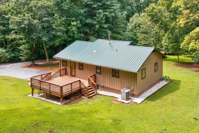 321 Brownview Rd, House other with 3 bedrooms, 2 bathrooms and 1 parking in Clarkesville GA | Image 37