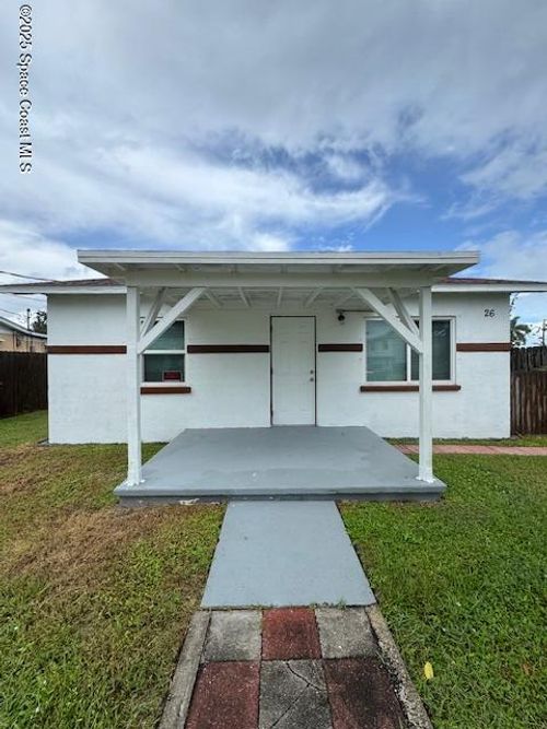 28 W Seminole Ave, Melbourne, FL, 32901-2990 | Card Image