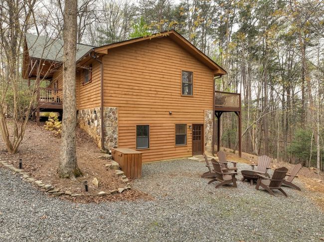 48 Logan Dr, Home with 3 bedrooms, 3 bathrooms and null parking in Mineral Bluff GA | Image 46