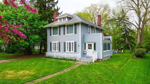 250 Lawrence St, Ravenna, OH, 44266-3238 | Card Image