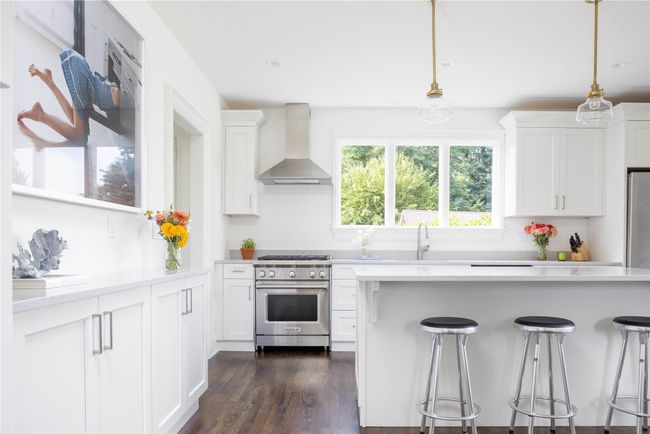 945 New Suffolk Ave, House other with 4 bedrooms, 4 bathrooms and null parking in Mattituck NY | Image 7