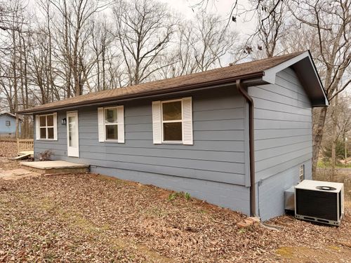 378 Pickett Dr, Whitwell, TN, 37397-7037 | Card Image