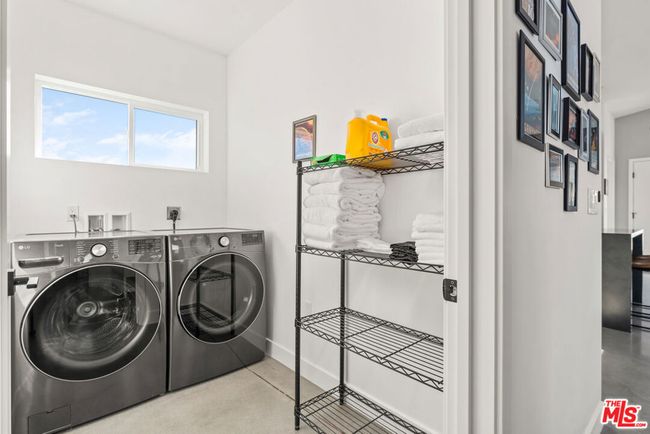 6655 Cascade Rd, House other with 3 bedrooms, 2 bathrooms and 8 parking in Joshua Tree CA | Image 25