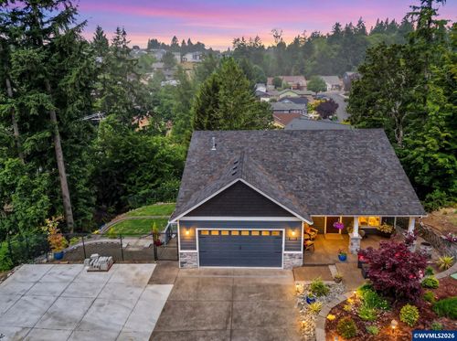 591 Timber View St Nw, Salem, OR, 97304-1352 | Card Image