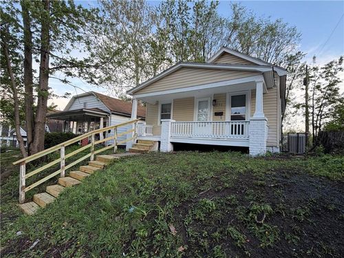 751 Simspon Avenue, Kansas City, KS, 66101 | Card Image