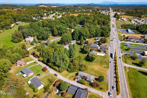 1203 E Jackson Blvd, Jonesborough, TN, 37659-4776 | Card Image