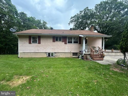 10495 Knobley Rd, KEYSER, WV, 26726-6538 | Card Image