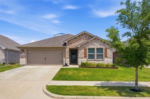 1501 Pleasant Knoll Trl, Aubrey, TX, 76227-2484 | Card Image