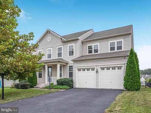 6684 Muir Dr, HAYMARKET, VA, 20169-2742 | Card Image