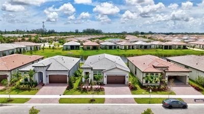 8148 Liberty Way, House other with 3 bedrooms, 3 bathrooms and null parking in Parkland FL | Image 2