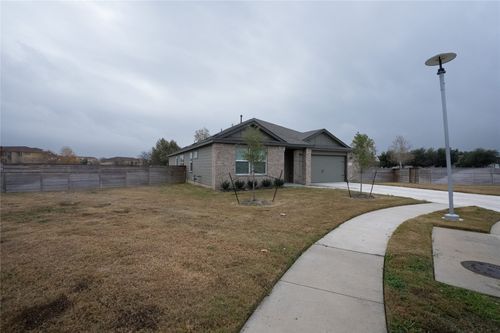 105 Carmello, Kyle, TX, 78640-2748 | Card Image