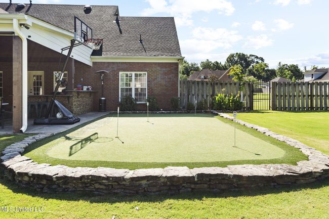 35-web-or-mls-835 Shadow View Dr-35 | Image 30