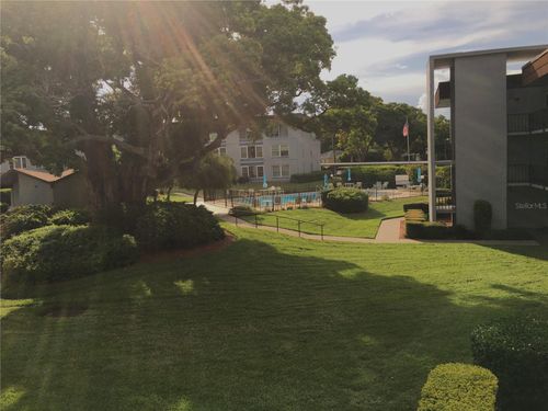 apt-204c-333 Lake Howard Dr Nw, WINTER HAVEN, FL, 33880-2311 | Card Image