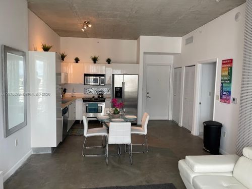 3405-133 Ne 2nd Ave, Miami, FL, 33132-2904 | Card Image