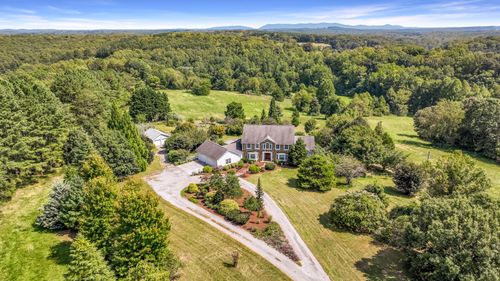 180 Harmony School Rd, Hardy, VA, 24101-4024 | Card Image
