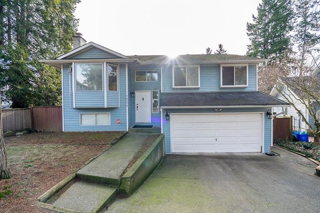 14370 68 B Avenue, House other with 5 bedrooms, 4 bathrooms and 4 parking in Surrey BC | Image 2