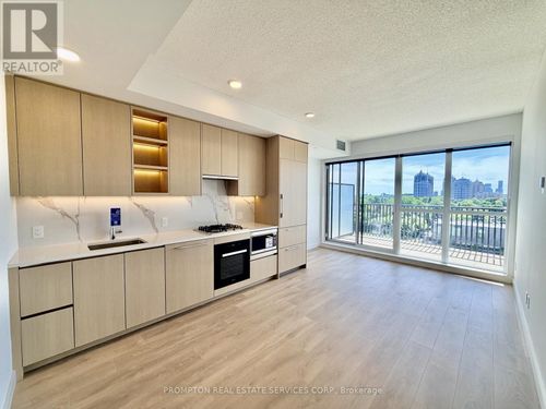1216-75 Billes Heights, Toronto (Bayview Village), ON, M2K0J8 | Card Image