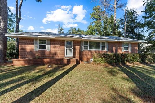 821 E Mccarty St, Sandersville, GA, 31082-4780 | Card Image