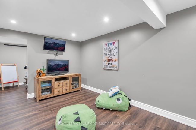 318 Duclos Point Rd, House other with 5 bedrooms, 3 bathrooms and 4 parking in Pefferlaw ON | Image 39