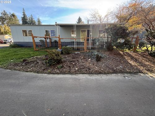 21-16300 Se Highway 224, Damascus, OR, 97089-8823 | Card Image