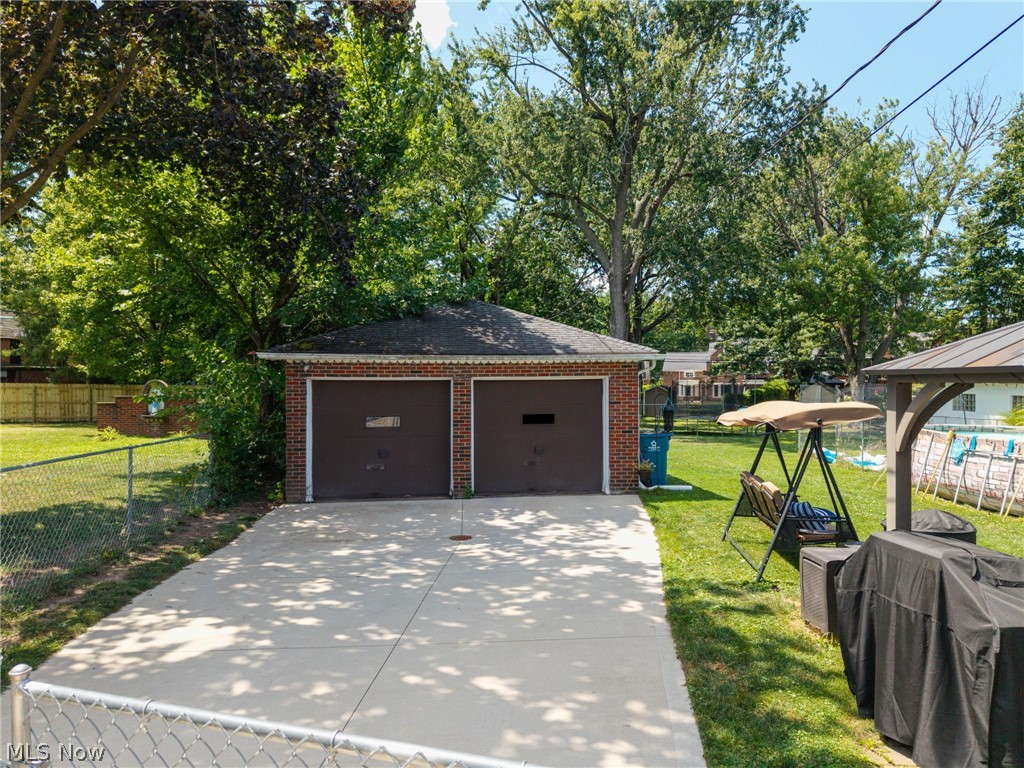Residential in Parma Heights 3