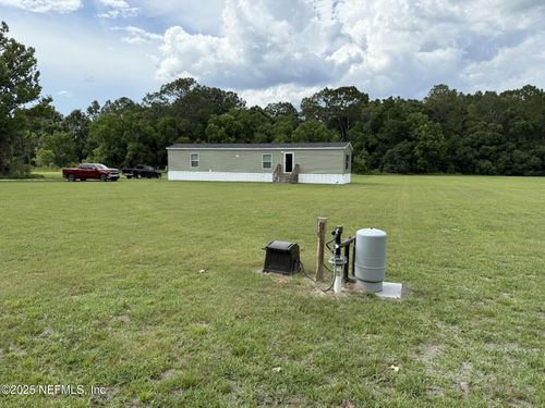 5285 Nw 219th St, Lawtey, FL, 32058-3537 | Card Image