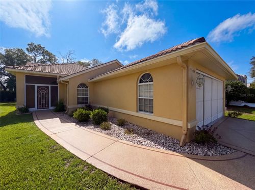 9454 Mississippi Run, WEEKI WACHEE, FL, 34613-4223 | Card Image