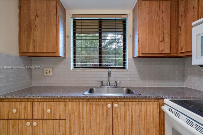 APT-511 - 1125 S Flagler Ave, Condo with 2 bedrooms, 2 bathrooms and null parking in Pompano Beach FL | Image 9