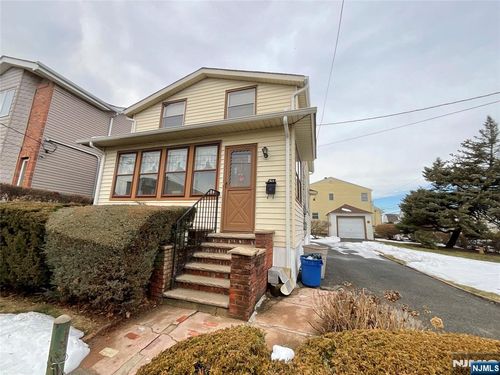 51 Gold St, North Arlington, NJ, 07031-5615 | Card Image