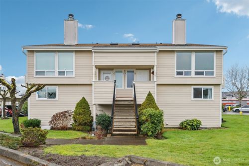 apt-d-115 Mckean Ct, Enumclaw, WA, 98022-4007 | Card Image