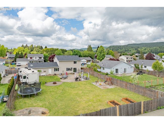 307 E Wilson St, House other with 3 bedrooms, 3 bathrooms and 3 parking in Yacolt WA | Image 35