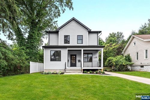 165 Jefferson Ave, Cresskill, NJ, 07626-2039 | Card Image